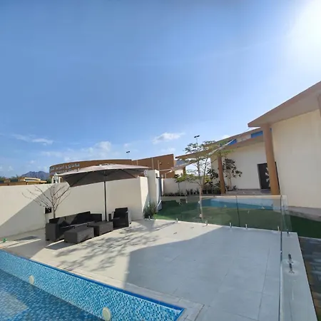 Ebreez Lounge Villa Suwayfah Exterior photo