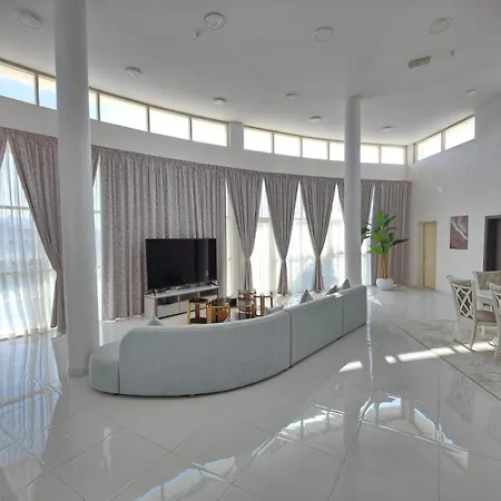 Ebreez Lounge Villa Suwayfah Exterior photo